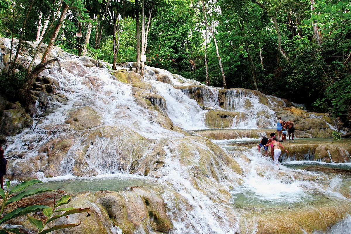 Výlet Vodopády Dunn’s River Falls Jamajka CK FISCHER